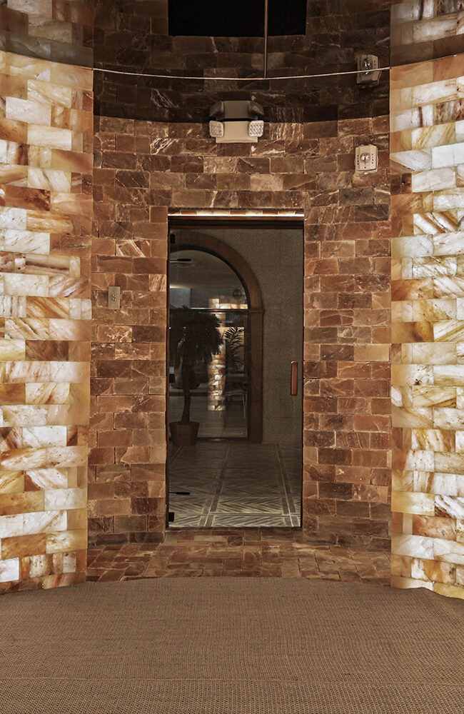 Himalayan Salt Sauna